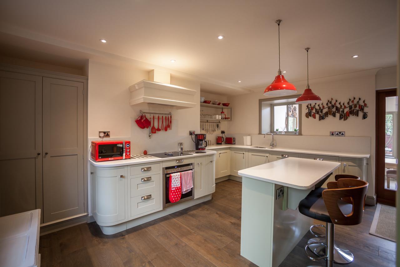 Ludlow - Linnet House - Well Presented Townhouse With Parking - Perfect Location For Exploring On Foot, Sleeps Up To 8 Guests - Hosted By Rentmyhouse מראה חיצוני תמונה